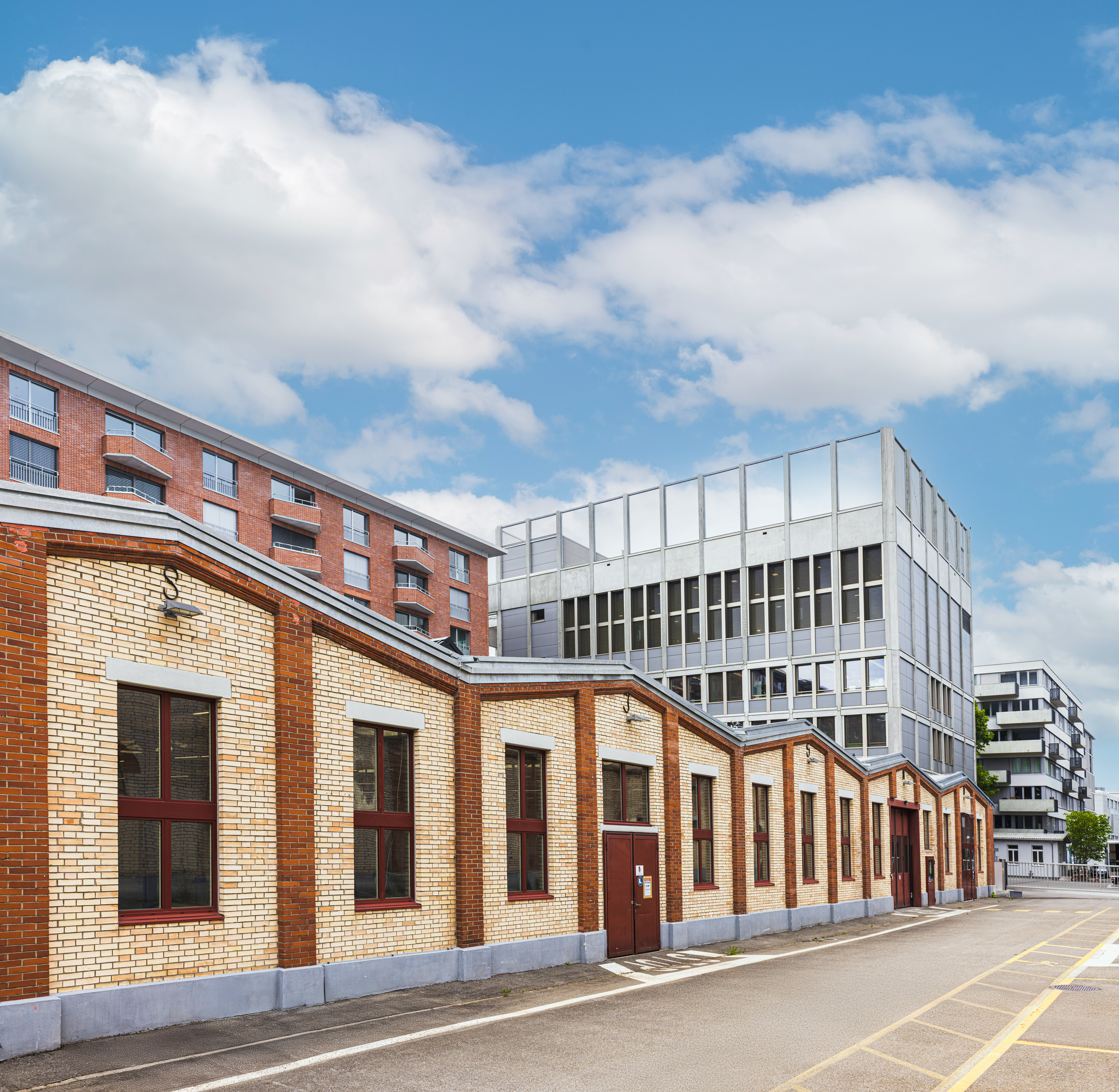 Eingang Hammerweg 1, INTEGRA Square Wallisellen